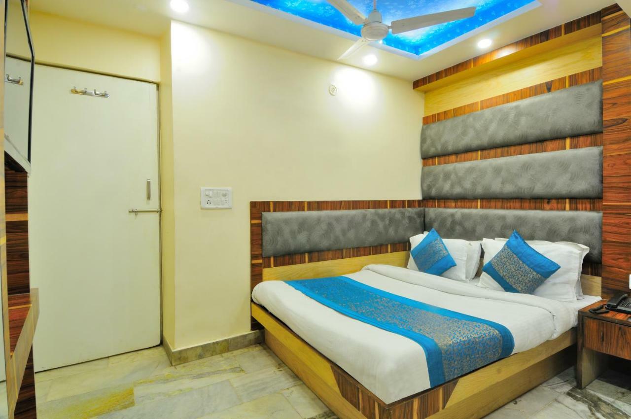 Hotel Lahorimal Deluxe Neu-Delhi Exterior foto
