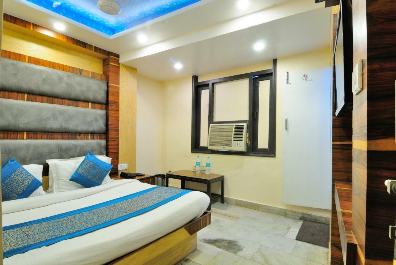Hotel Lahorimal Deluxe Neu-Delhi Exterior foto